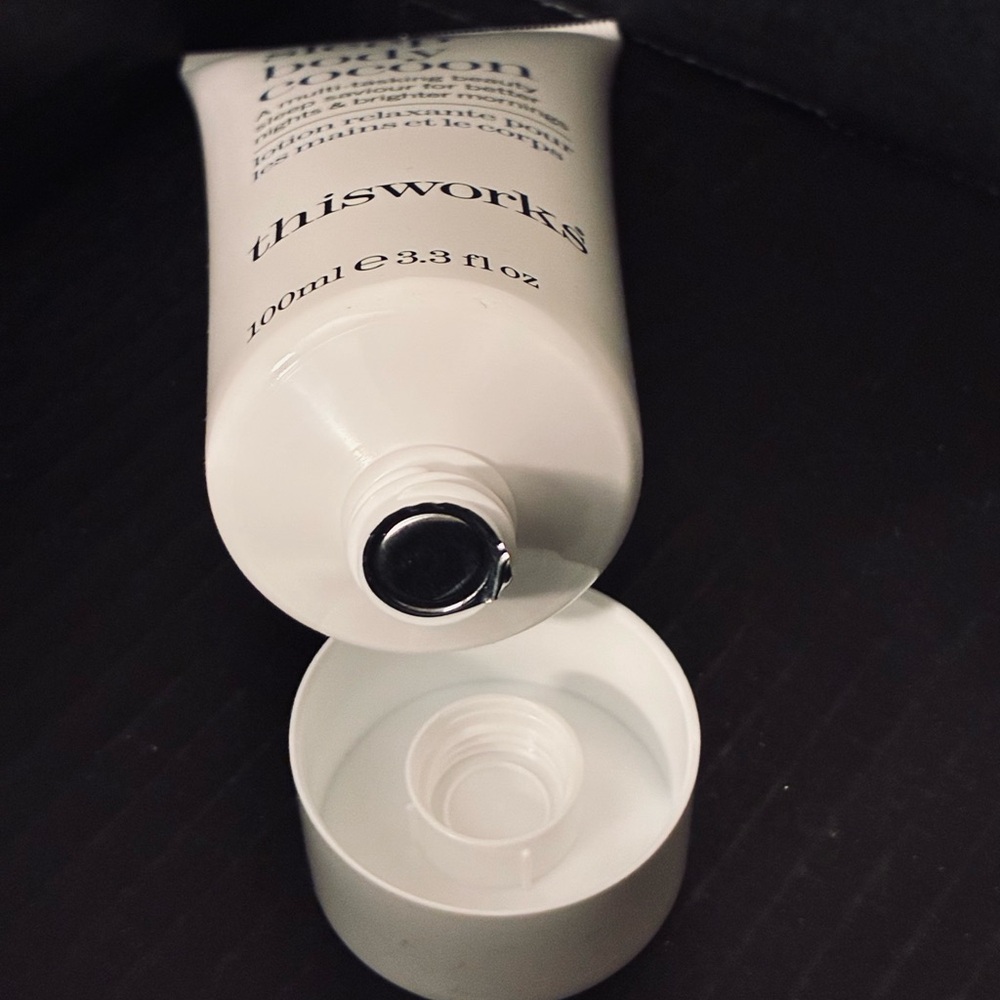 This Works Deep Sleep Body Cocoon Bedtime Lotion $40 MSRP New & Sealed! - Picture 3 of 4